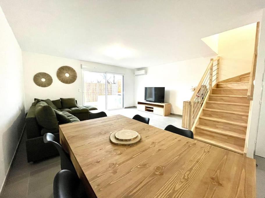 Villa 8 Personnes Bord De Mer Climatisee Saintes-Maries-de-la-Mer Buitenkant foto